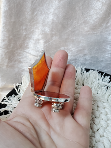 Mobilier miniature en vitrail orange